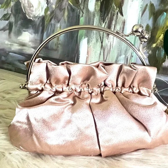 La Regale “Satin” Evening Bag - Picture 4 of 9